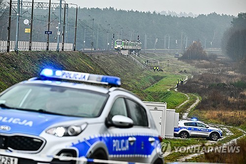 온라인카지노 장점 벳위즈 인접 폴란드 철로 폭파…"유례없는 파괴공작"