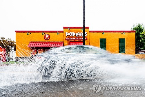 美 LA 일대서 나흘간 폭우로 최소 6명 사망