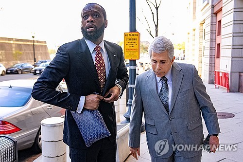 미국 래퍼 프라스 미셸, '오바마 선거자금 <em class='find'불법온라인카지노 신용카드 랭킹</em' 징역 14년형