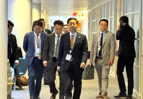 IMF "꽁 머니 카지노 3 만꽁 머니 카지노 3 만 올해 0.9% 성장…경기 회복 국면 진입"