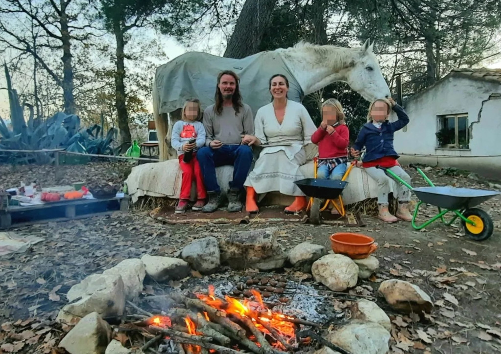 "우린 자연인이다"…'이탈리아 숲속 아이들', 법원서 강제 격리 조치해 논란