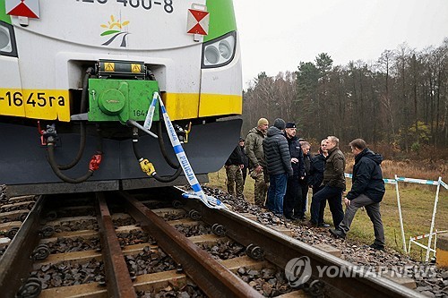 <em class='find'폴온라인카지노</em, '우크라 보급 철로 폭파 공모' 우크라인 체포