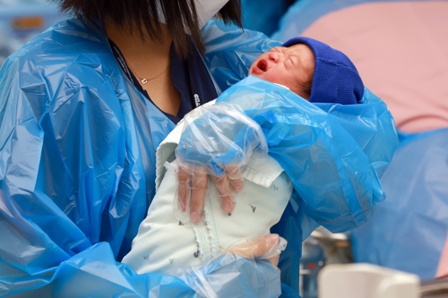 '아기울음' 15개월 온라인카지노 아톰카지노 커졌다…혼인건수 10년만 최대