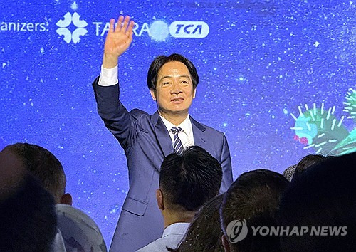 대만총통 "향후 8년 특별국방예산 400억 달러"