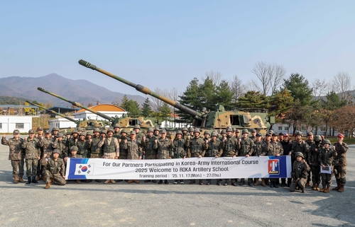육군, 폴란드 등 3개국 초급간부에 K9 자주포 운용·정비 교육