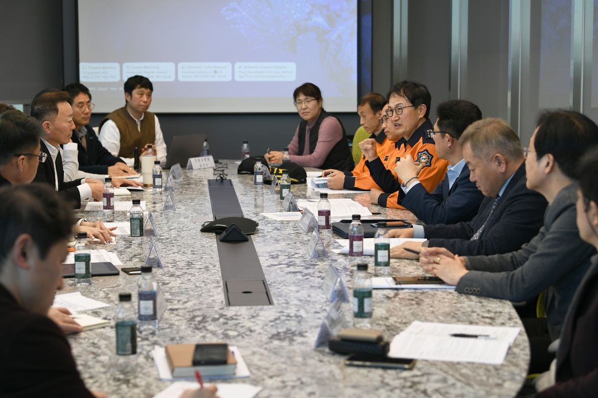 '홍콩 화재' 계기로…소방청, 고층건물 화재 안전 대책 점검