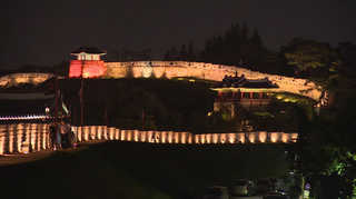 한여름 밤 '달빛 산책'…수원 화성