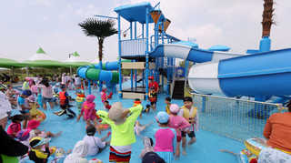 "부산 도심서 공짜 물놀이 즐겨요"