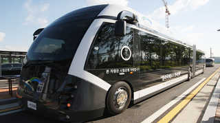 바이모달트램(GRT) 청라에서 첫선 <인천