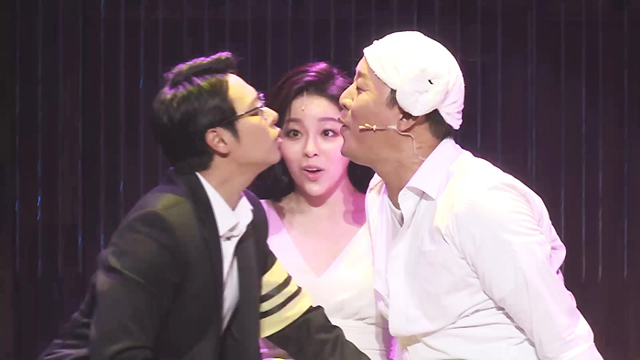 스타 연기에 고전 비튼 온라인카지노 경찰 벳위즈…볼만한 공연