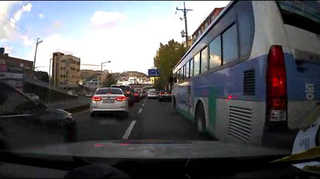 온라인 카지노 순위 실은 순찰차…'모세의 기적' <부산