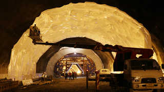 국내 최장 대관령 터널 관통…'길이 21.7㎞'