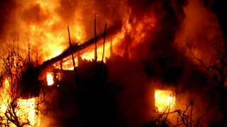 충북 진천 주택 화재…80대 노인 숨져