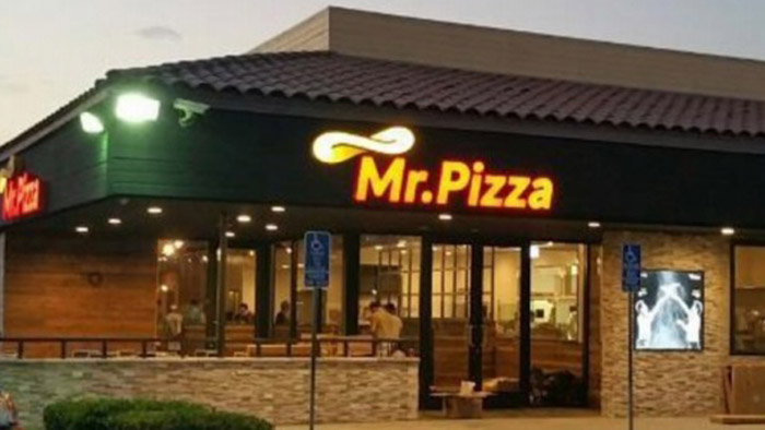 '갑질 논란' 미스터피자 美서 사기 혐의 피소