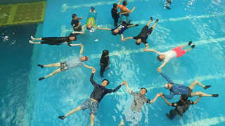 생존수영 체험나선 교장선생님들