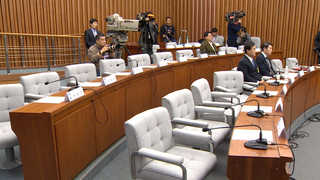 잠적하거나 '불면증' 황당 핑계…끝내 텅빈 증인석