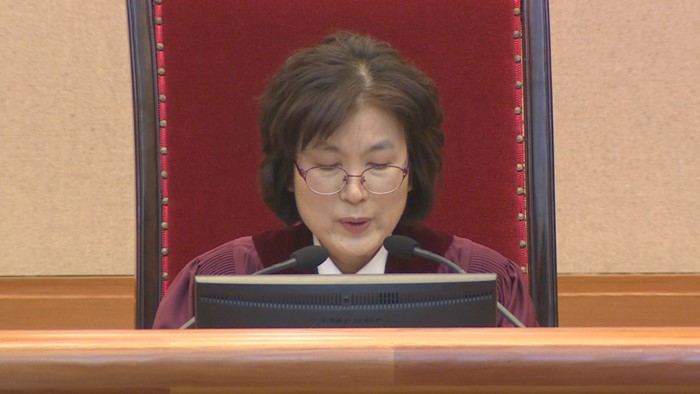 이정미 재판관 후임 하마평 무성…누가 될까