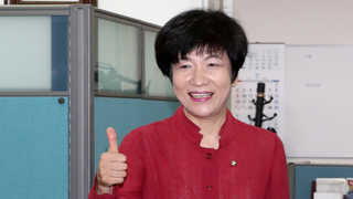 문 대통령, 고용노동부장관에 김영주 의원 지명