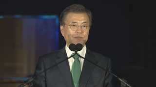 문 대통령, 평창 올림픽 홍보…"북 참여 평화올림픽 만들 것"