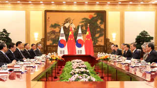 정치권, 문 대통령 방중 놓고 엇갈린 평가