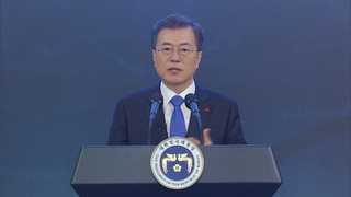 文대통령, 자체 개헌안 마련 지시…"국회만 바라볼 수 없어"