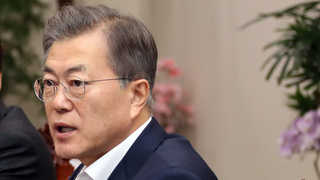 문 대통령, 중재외교 가속도…"문턱 낮추고, 의지 보여야"