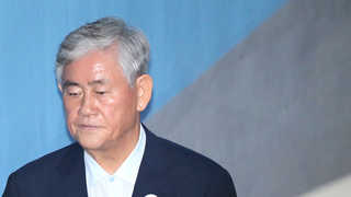 '국정원 뇌물수수' 최경환 1심서 징역5년…"죄 무거워"