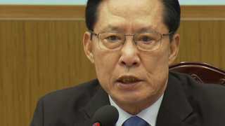송영무 "군 성폭력 가해자, 군복 입을 자격 없어"