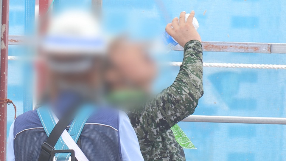 열악한 노동 현장…폭염에 쉼표없는 업무까지 이중고