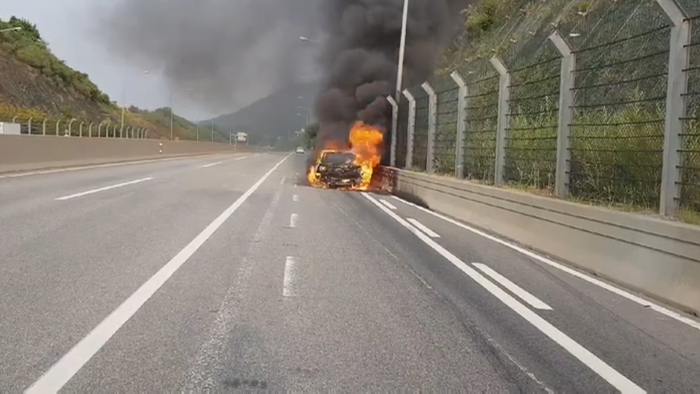 양양고속도로서 메이저카지노 또 불…"M3 모델"