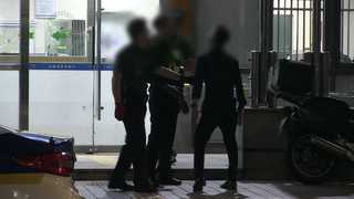 무한봉사 요구에 폭행까지…제복공무원 수난시대