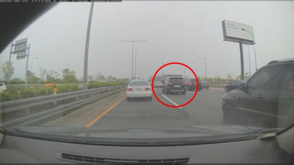 중국인 관광객 자가용 <em class='find'온라인카지노 장점 벳무브</em 무더기 적발…외화로 운임 받아