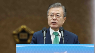문 대통령 "사법부, 지금껏 겪어보지 못한 위기"