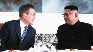 '핵없는 평화' 평양선언 채택…김 위원장 연내 서울 방문