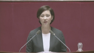유은혜 청문회 연장전…"정쟁 그만 vs 사퇴하라"