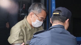 '사법농단' 임종헌 전 차장, 구속 후 첫 검찰 조사