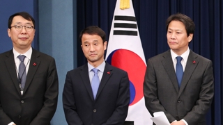 청와대 1기 참모진 퇴장…"대통령 응원해 달라"