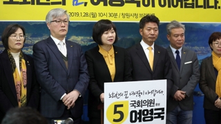 노회찬 빈자리에 후보내야 하나…민주당 고심