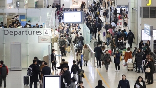 인천공항 연휴 돌입…해외여행객 역대 최다 전망
