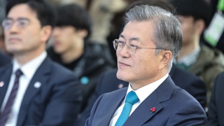 난제 수두룩…문 대통령 설 연휴 정국구상 집중
