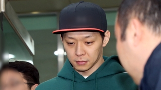 박유천 2차 조사서도 혐의 부인…경찰, 황하나와 대질 방침
