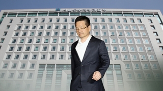 한달 맞은 김학의 수사 '난항'…윤중천 4번째 소환