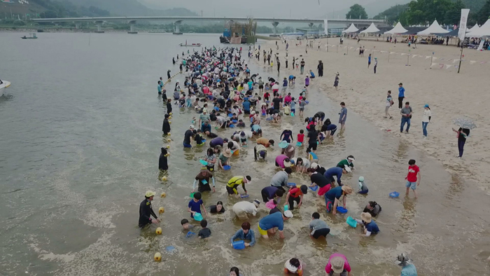 "황금재첩 잡아라"…경남 메이저카지노서 재첩축제 개막