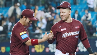 [온라인 카지노 합법 사이트] 샌즈·박병호 '쾅쾅'…홈런왕은 키움 집안싸움