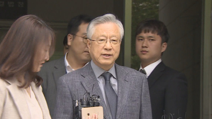 '채용 비리' 이석채 <em class='find'>전</em> KT 회장 구속…"증거인멸 염려"