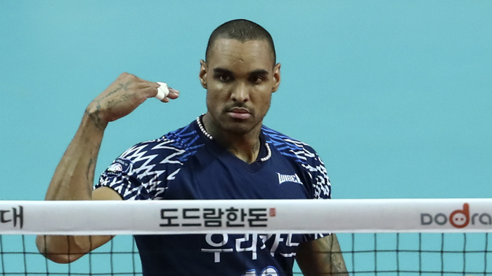 남자배구 우리카드, 아가메즈와 재계약