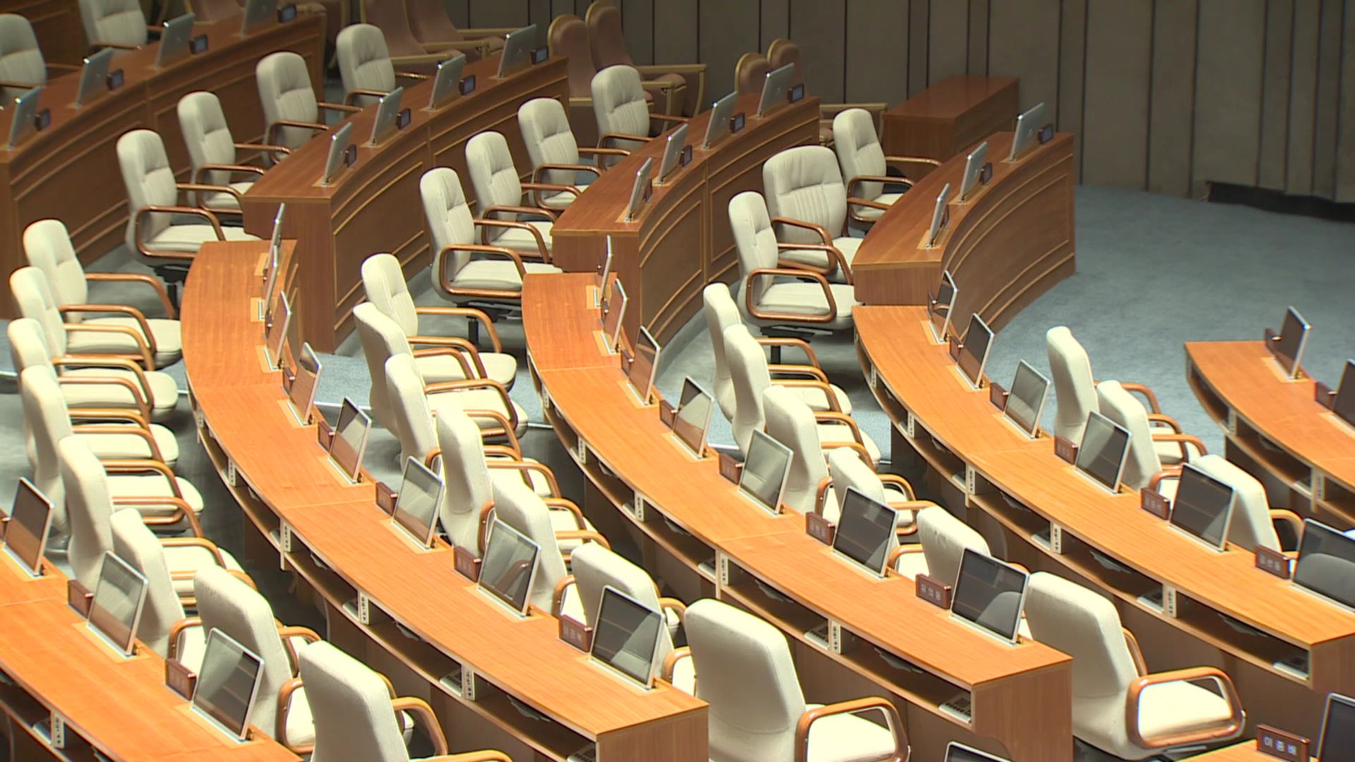 5·18 다가오지만…여야 대치에 특별법 표류