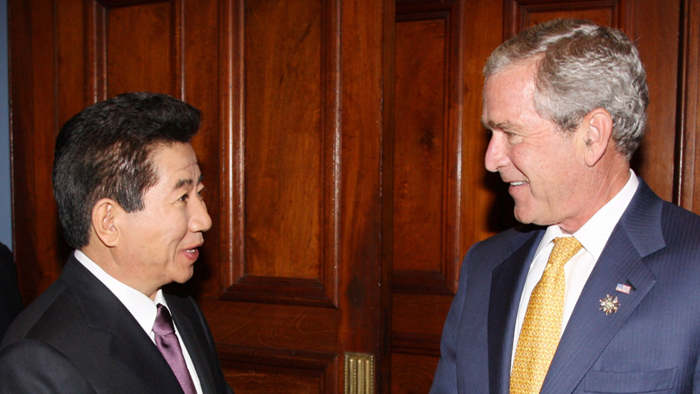 부시 <em class='find'>전</em> 美대통령, 노무현 <em class='find'>전</em> 대통령 10주기 추도식 참석