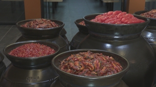 돌아온 온라인카지노 후기철…부안 '곰소젓갈' 매력 속으로