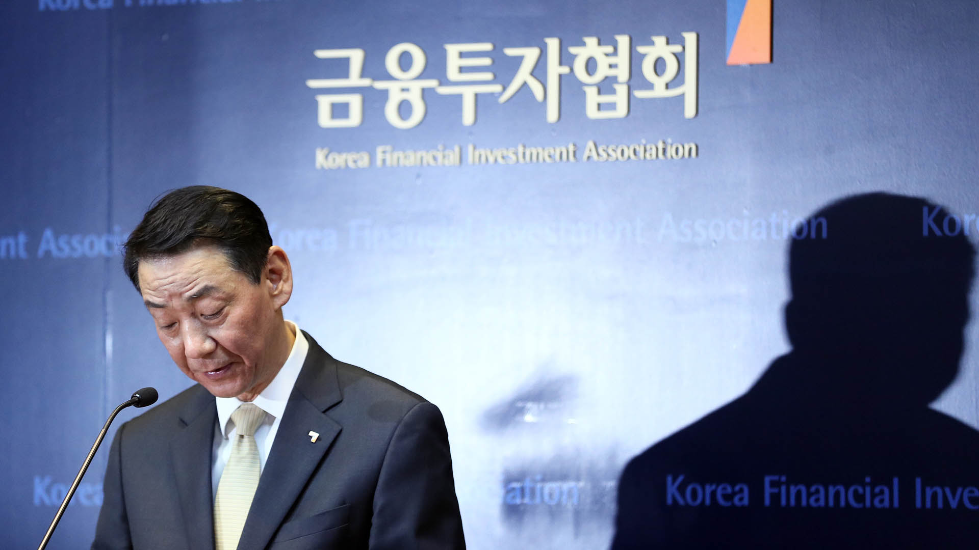 권용원 온라인카지노 경찰 벳무브장 숨진채 발견…경찰 수사